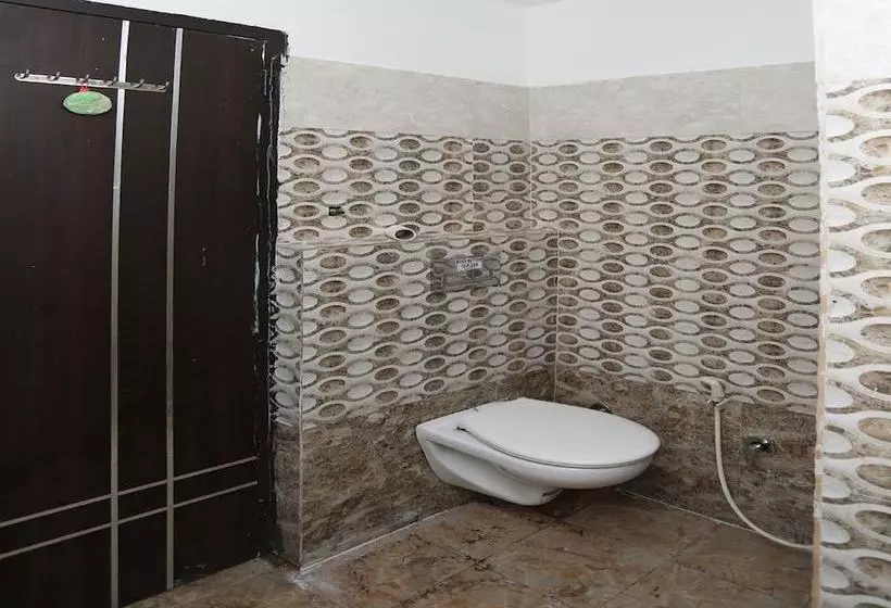 Hotelli Mehak Garden By Oyo Rooms
