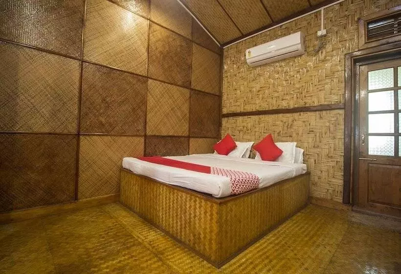 ホテル Resort Gorumara Nest By Oyo Rooms