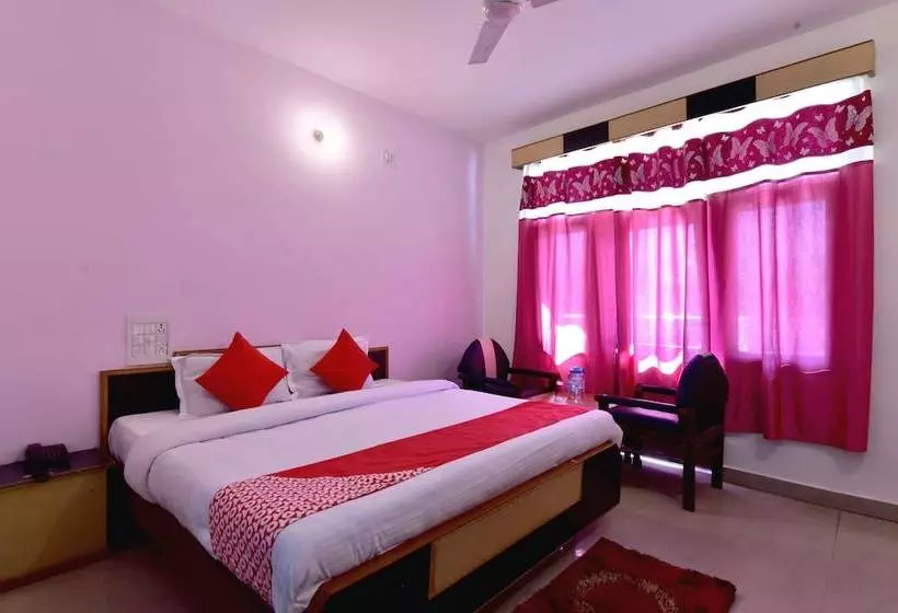 ホテル Silver Face By Oyo Rooms