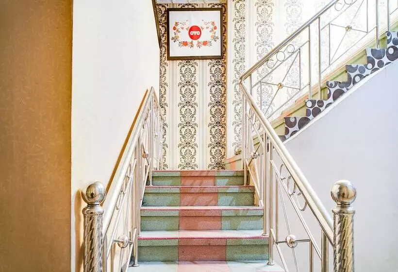 Hotelli Tresya Tanjung Balai By Oyo Rooms