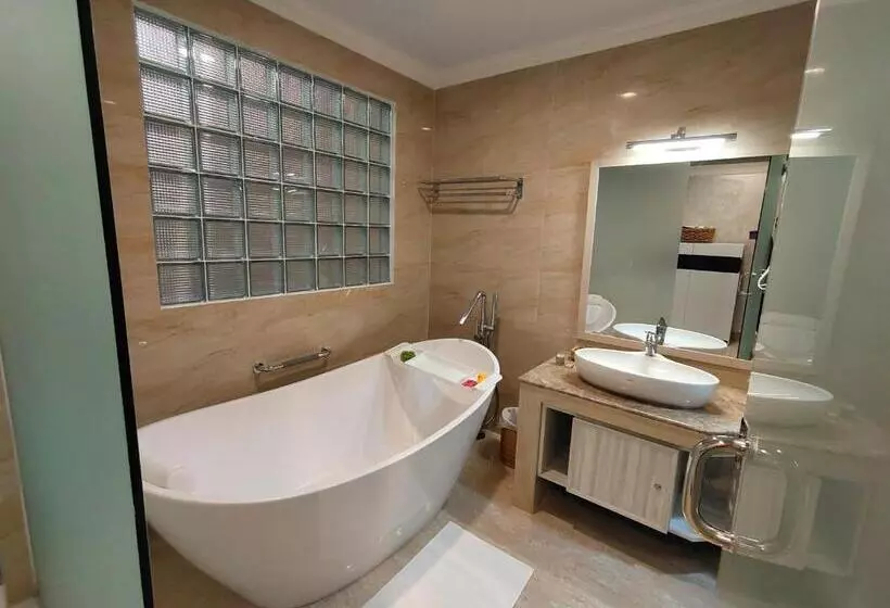 Hotelli Villa Emitta