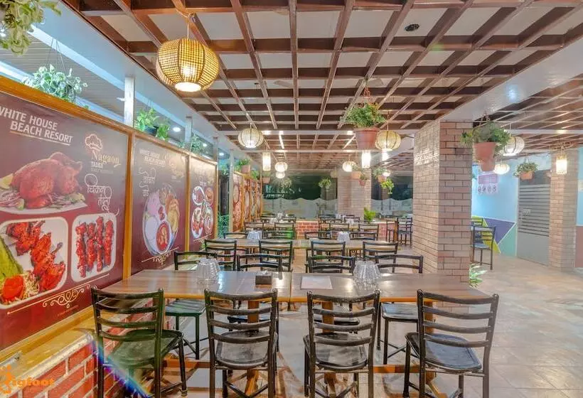 Hotelli White House Beach Resort, Nagaon