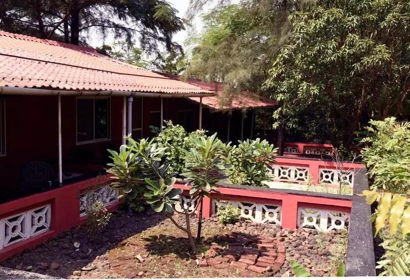 Hotelli Wild Camp  The Nature Resort