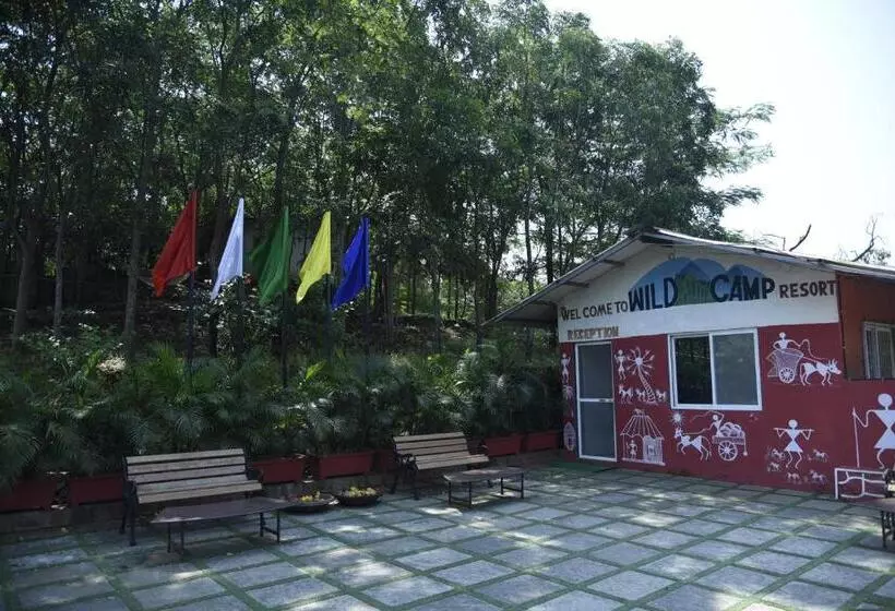 Hotelli Wild Camp  The Nature Resort