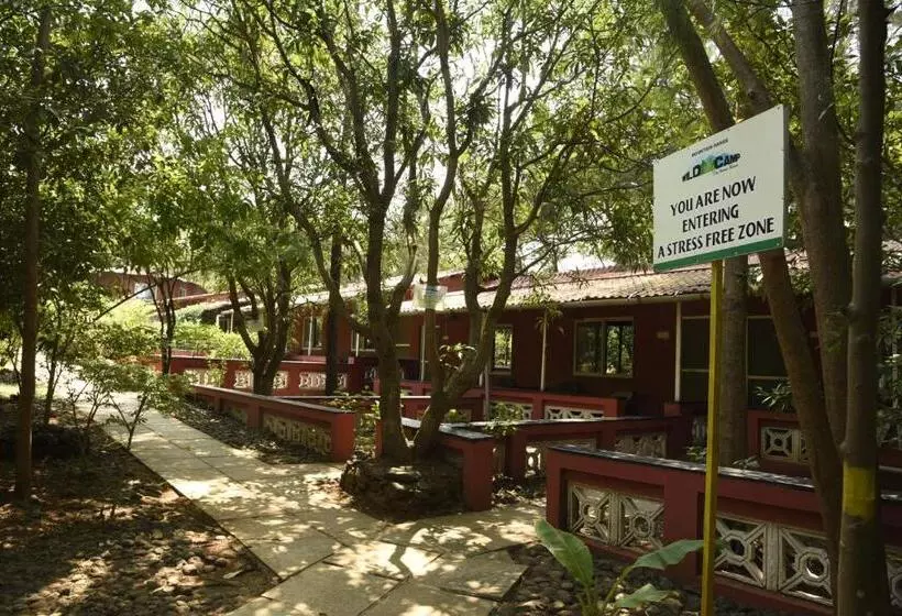 Hotelli Wild Camp  The Nature Resort