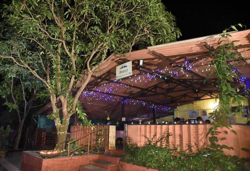 ホテル Wild Camp  The Nature Resort