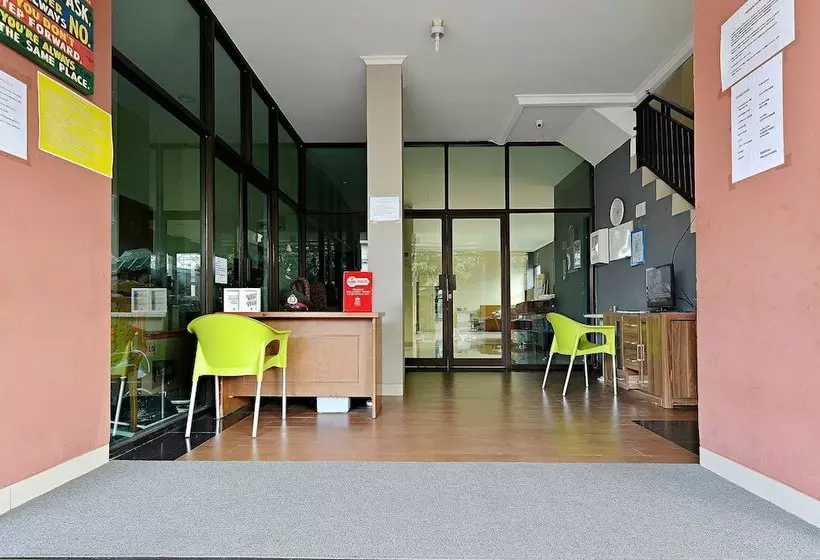 ホテル Zen Rooms Cipete Utara
