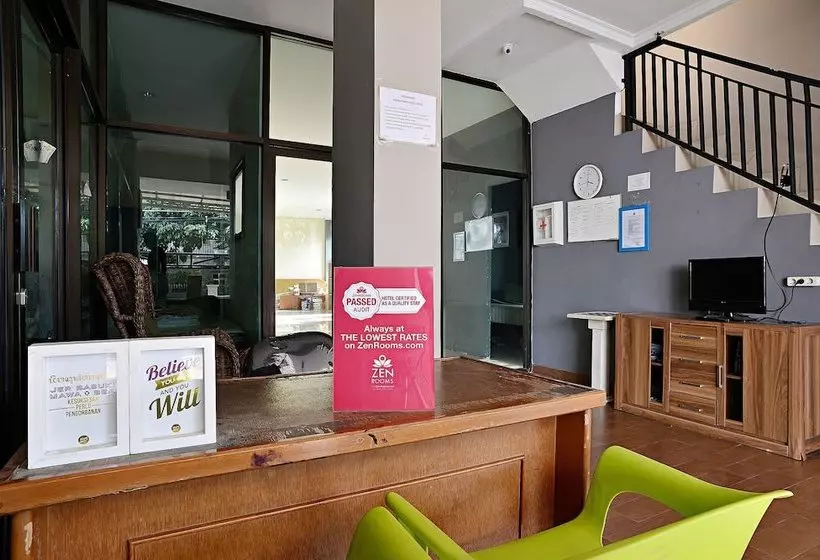 ホテル Zen Rooms Cipete Utara
