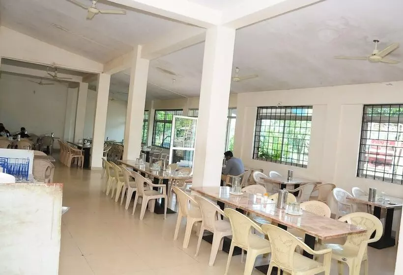 Kstdc Hotel Mayura Kauvery