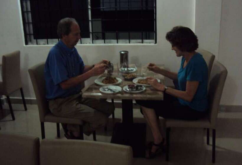 Kstdc Hotel Mayura Kauvery