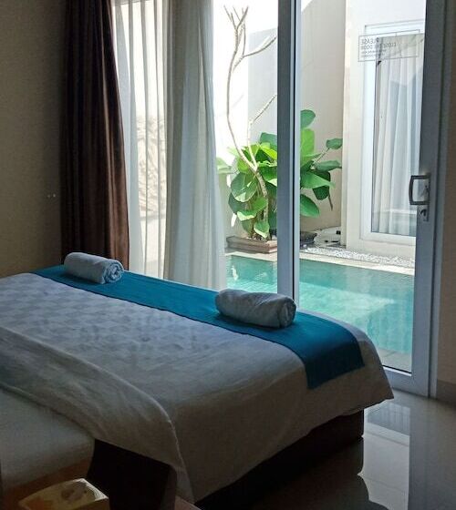 Pension Abhaya Villa