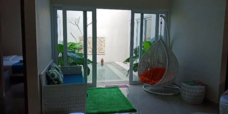 ペンション Abhaya Villa