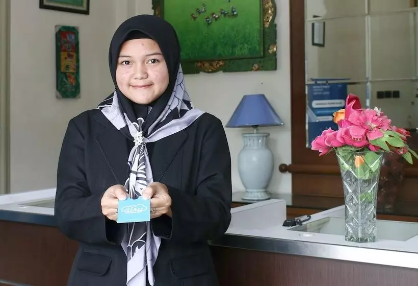 پانسیون Airy Cisarua Lembah Nyiur 69 Bogor