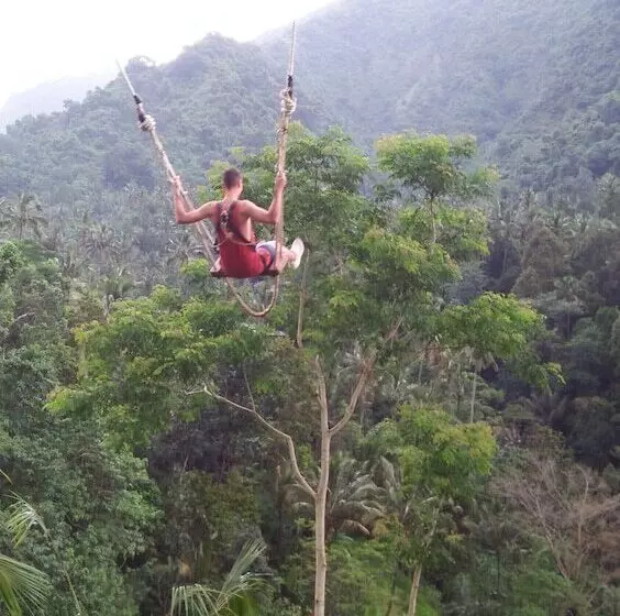 Majatalo Esa Di Kubu Homestay