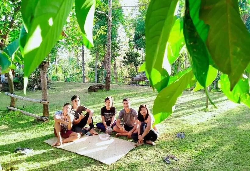 Majatalo Esa Di Kubu Homestay