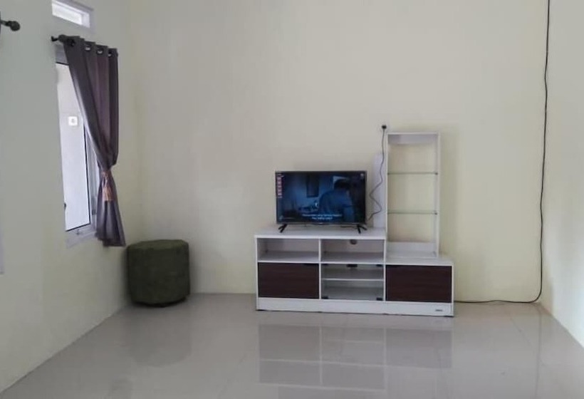 ペンション Villa Adas