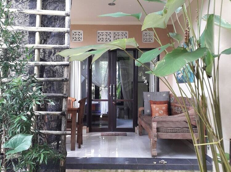 膳宿费 Widi House