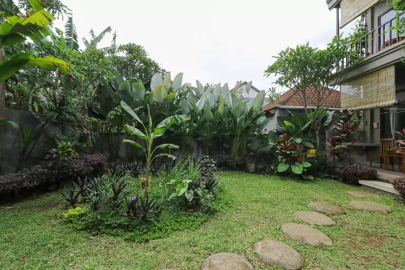 ペンション Widi House