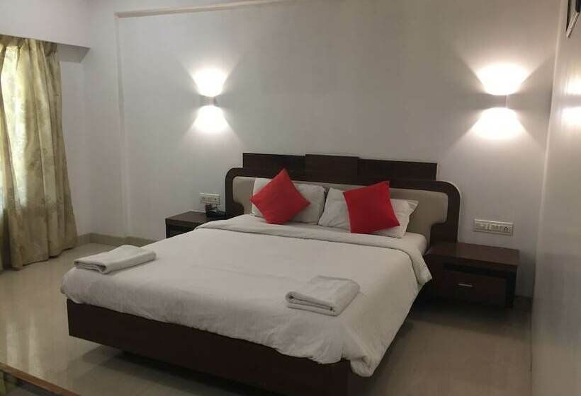 Fabhotel Rishivan