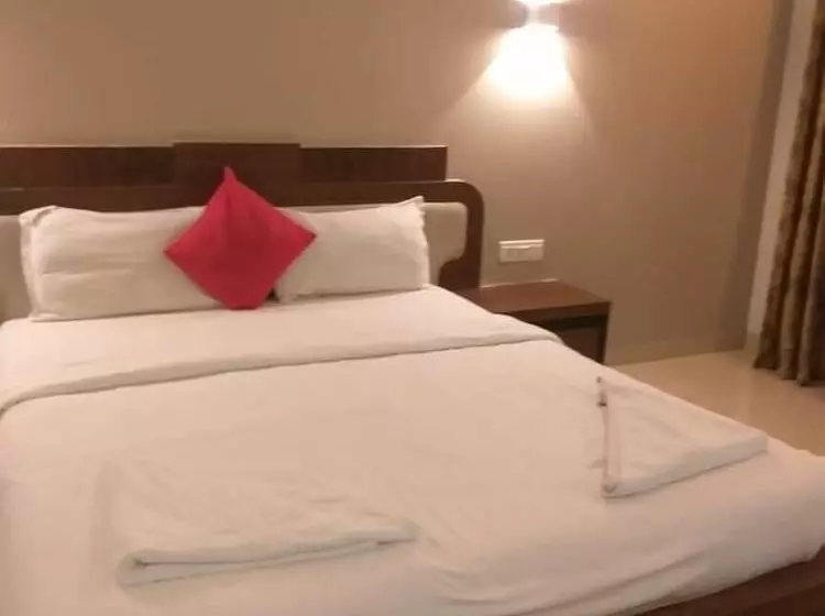 Fabhotel Rishivan