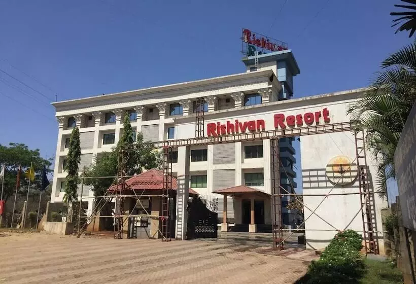 Fabhotel Rishivan