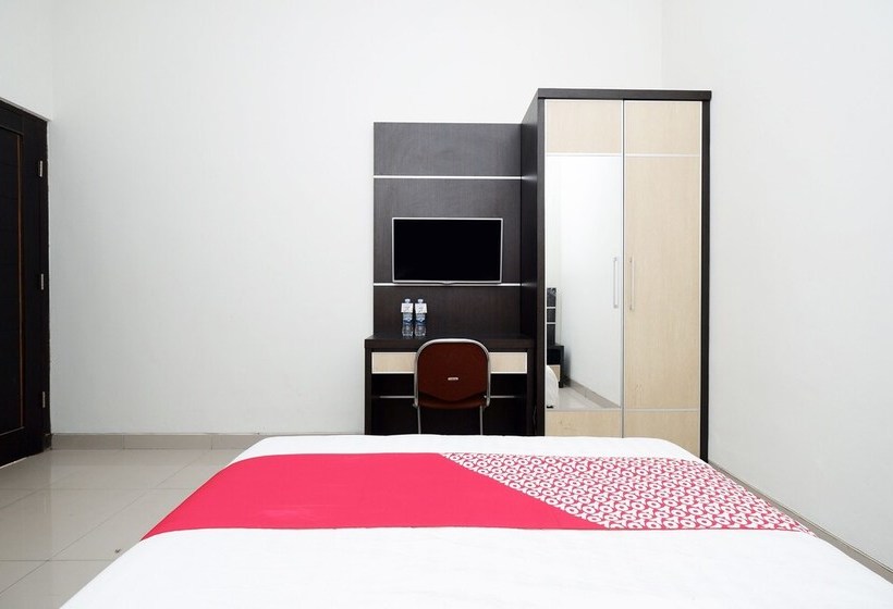 Herberge Wisma Jepara By Oyo Rooms