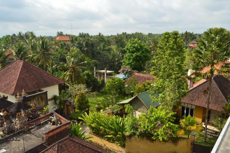 Askara Guest House   Hostel