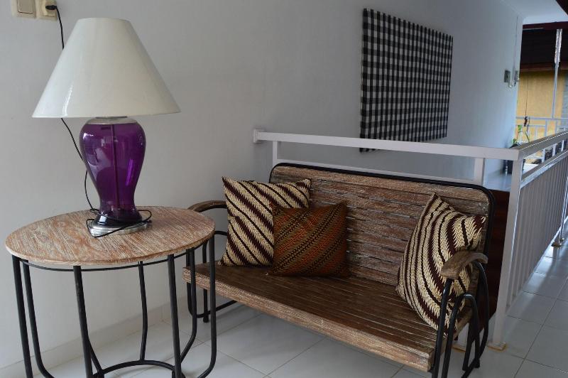 Askara Guest House   Hostel