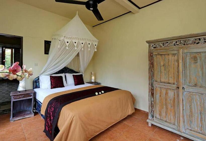 Bed and Breakfast Semanggi Cottage