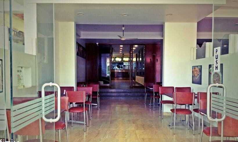 酒店 Mookambika Palace