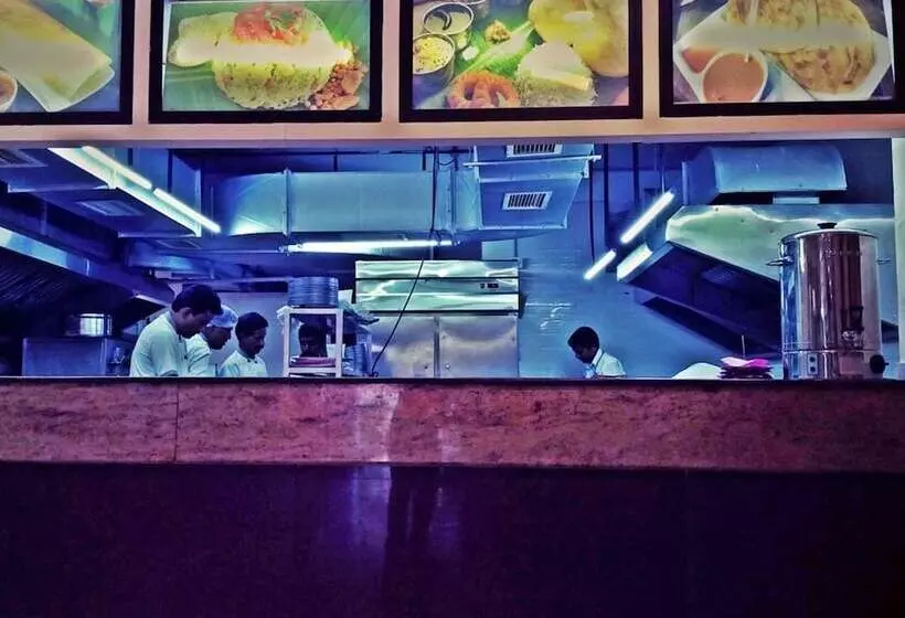 ホテル Mookambika Palace