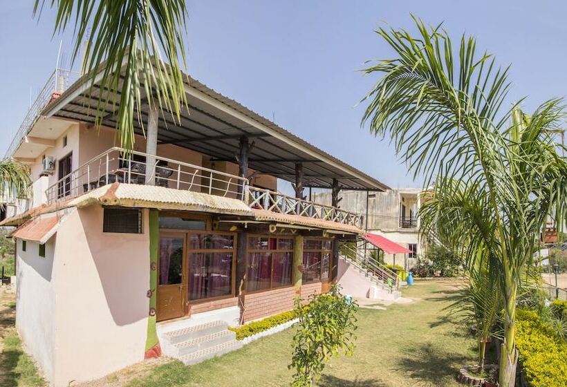 בית מלון כפרי Sunshine Resort