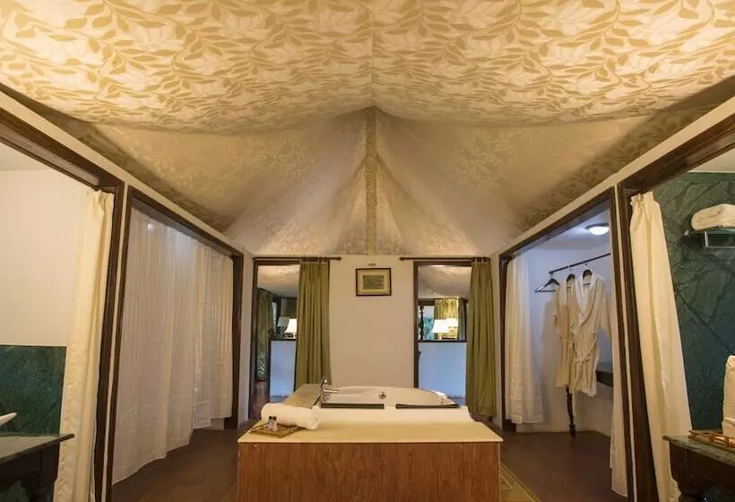 Hotelli Tuli Veer Bagh Resort