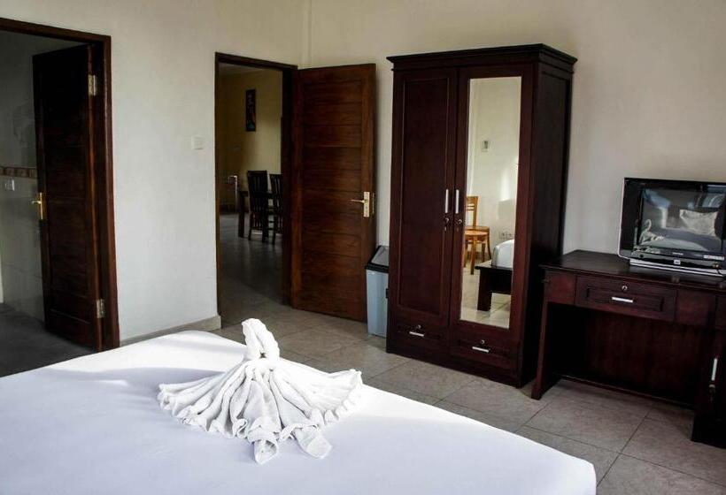 膳宿费 Adi Homestay