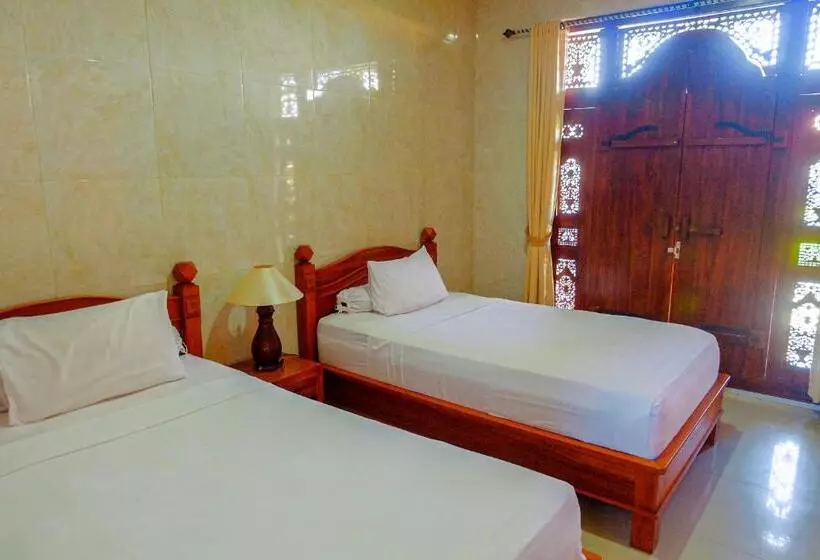 Majatalo Adi Homestay