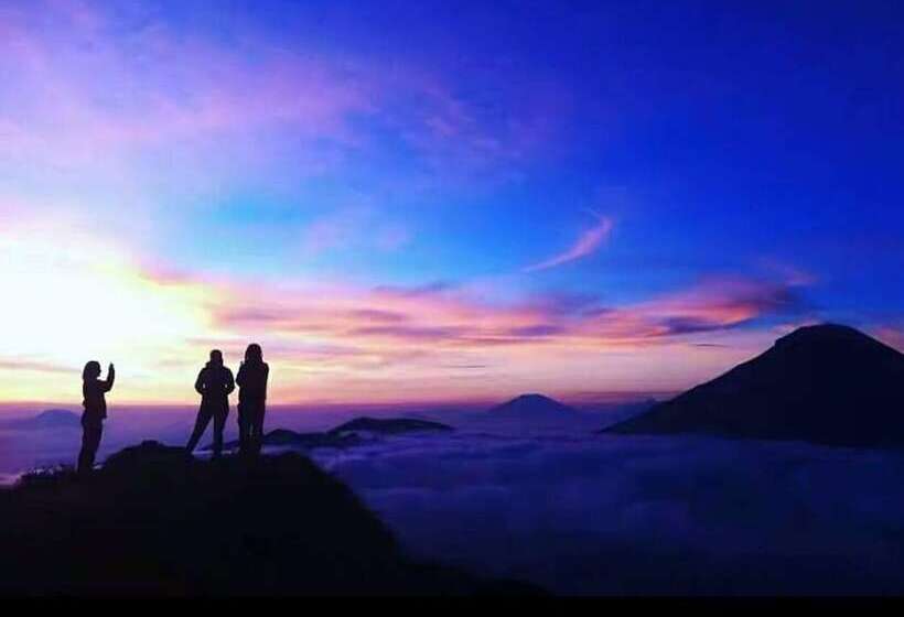 פנסיון Adk Papandayan Homestay & Tour