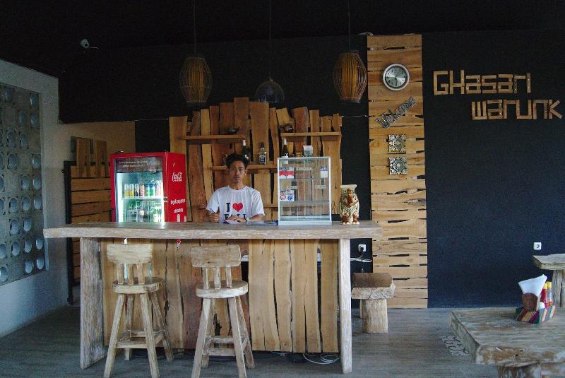 膳宿费 Ghamed Sari