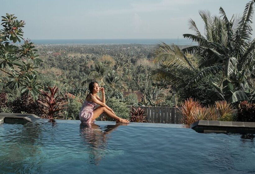 Пансион Menjangan Hill