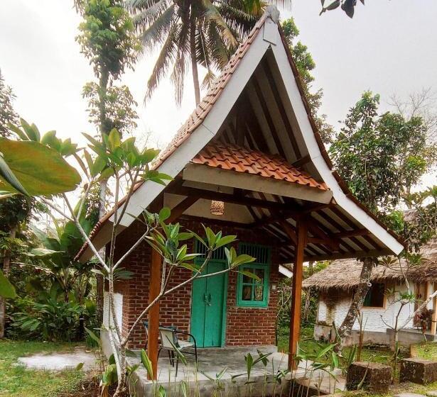 Vandrarhem Hakiki Inn Bungalows