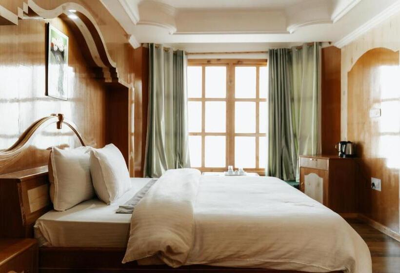 בית מלון כפרי Kalpa Deshang