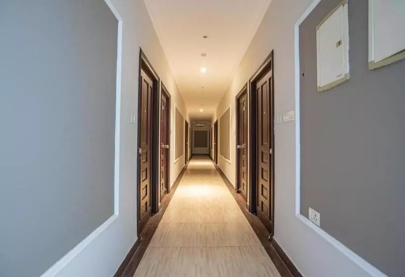 Hotelli Royal Residency