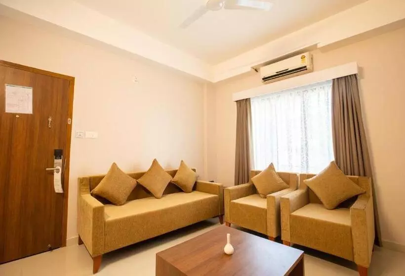 Hotelli Royal Residency