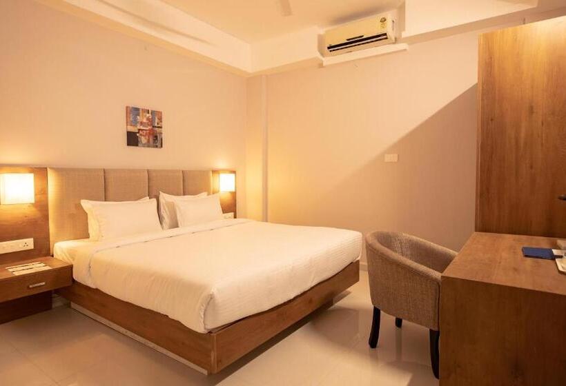 בית מלון כפרי Royal Residency