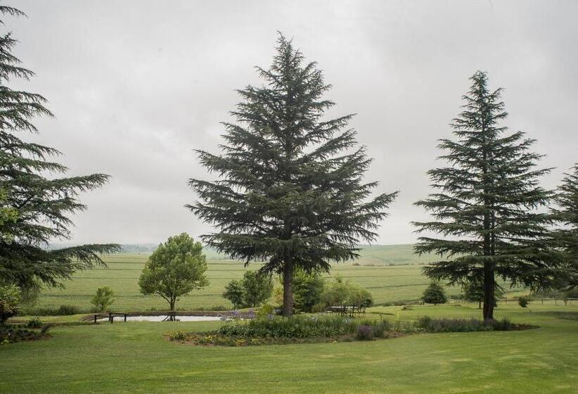 بنسيون Glen Ormond Country House