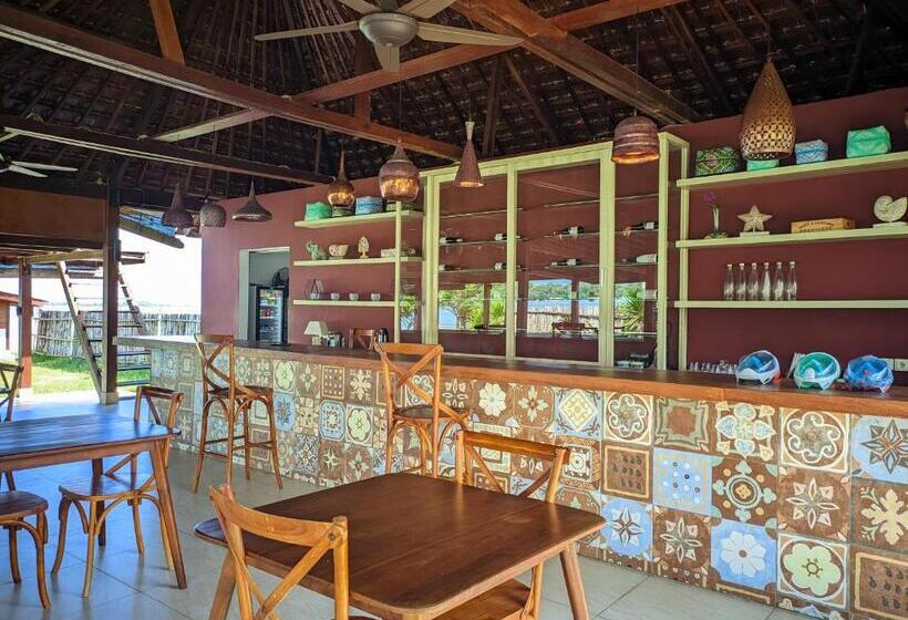 Курорт The Club Villas Lombok