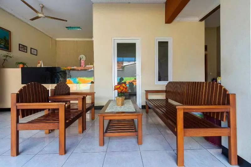 Spot On 2559 Hotel Handayani