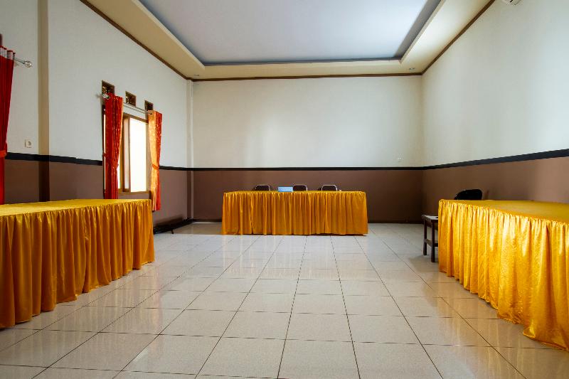 Spot On 2559 Hotel Handayani