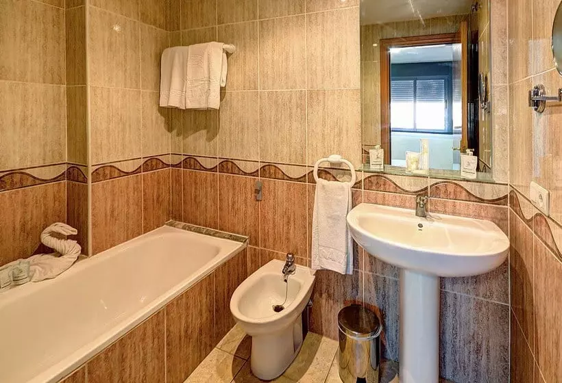 Apartamentos 1ª Linea Multiservicios Marina D'Or Beach