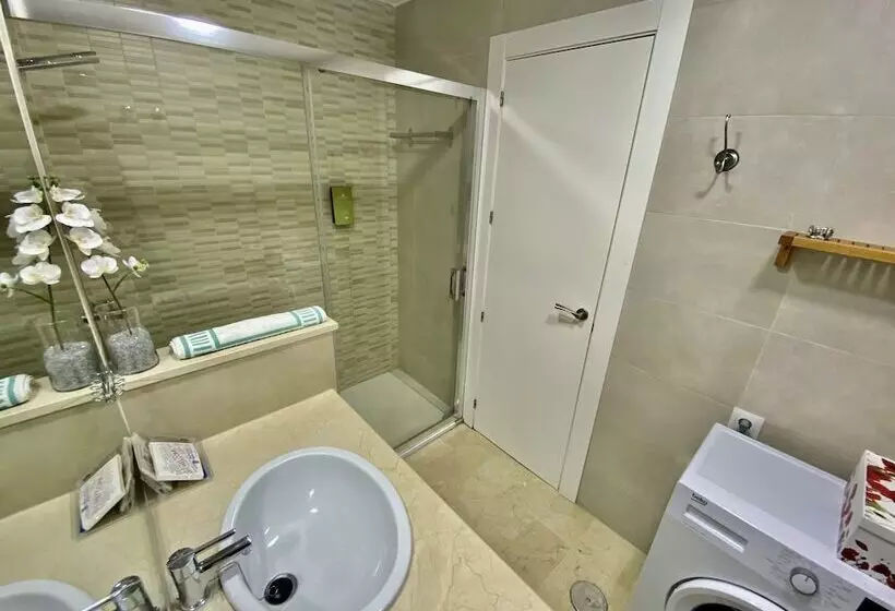 Apartamentos Castillo Del Vigía