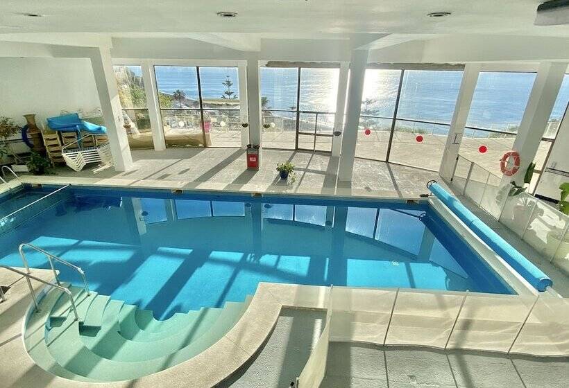 Apartamentos Castillo Del Vigía